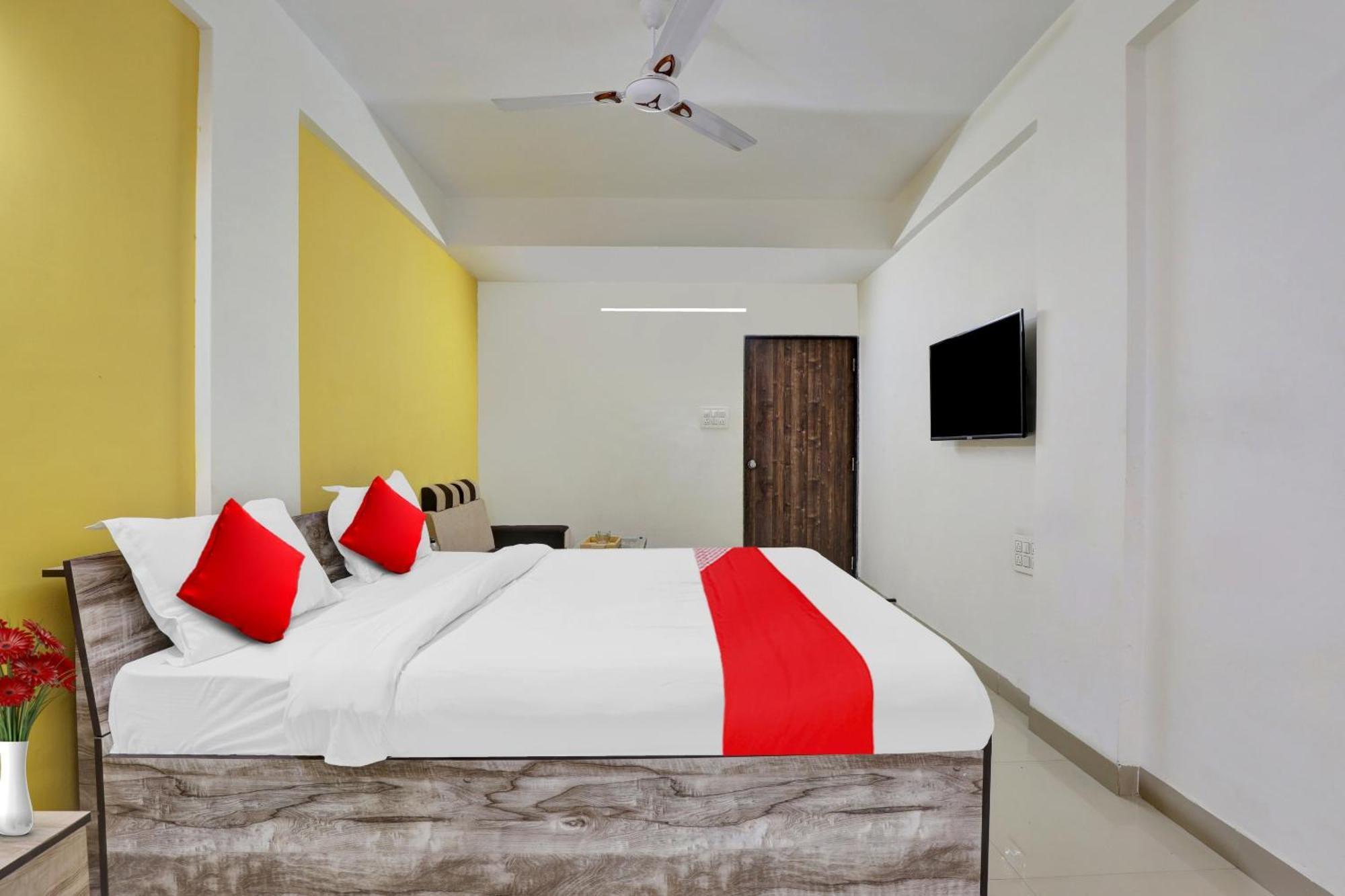 Fabhotel Relax Гандинагар Экстерьер фото